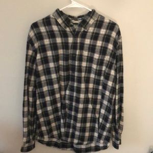 L.L. Bean Men’s Slightly Fitted Flannel Button-Down, L